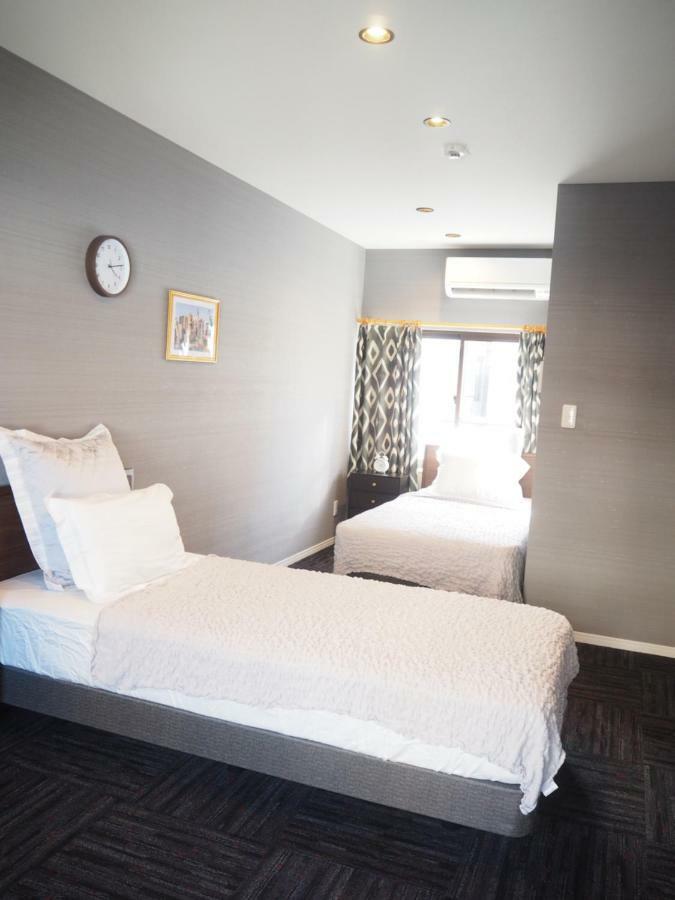 Guest House Bostons Ниигата Екстериор снимка